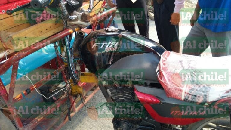 Se vuela el alto y choca con un mototaxista