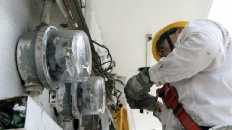 Presunta explosión en termoeléctrica