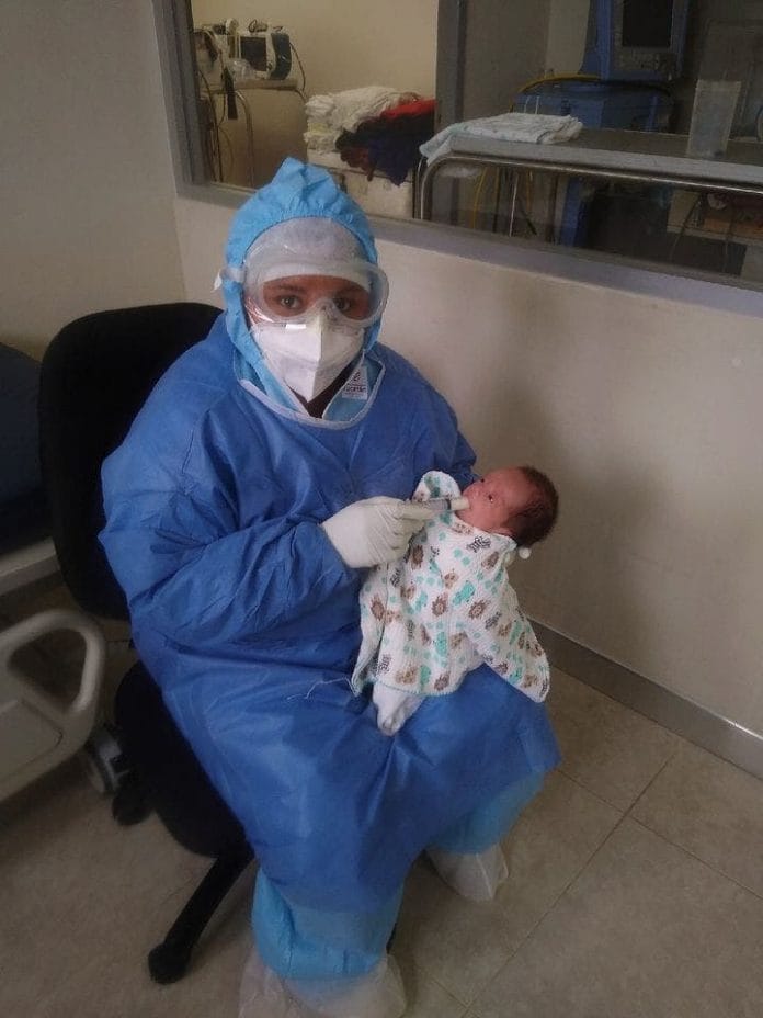 Bebé de Valladolid vence al Covid-19 y deja el hospital