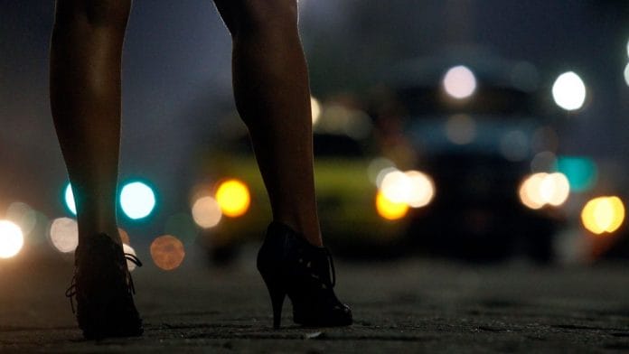 Prohíben prostituirse para frenar contagios por Covid-19
