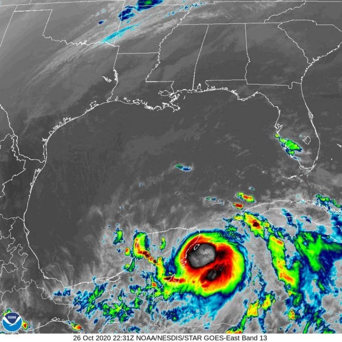 'Zeta' saldría rumbo al Golfo de México mañana durante el mediodía