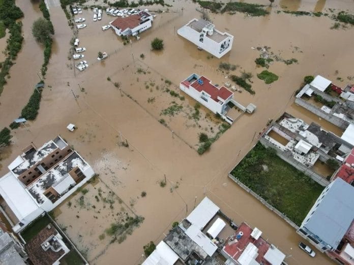 "Eta" deja bajo el agua varias comunidades de Chiapas