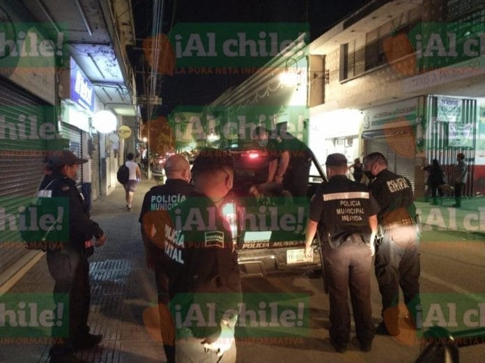 Detienen a un vato en presunto estado de ebriedad en el centro de Mérida
