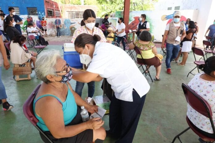 vacunación adultos de 50 a 59 años en Yucatán
