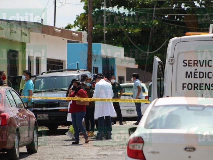 Chava de 22 años no llegó al hospital; murió una camioneta en Mérida