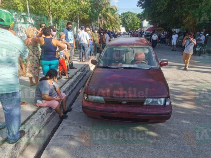 En plenas elecciones, intentaron incendiar dos vehículos en Campeche