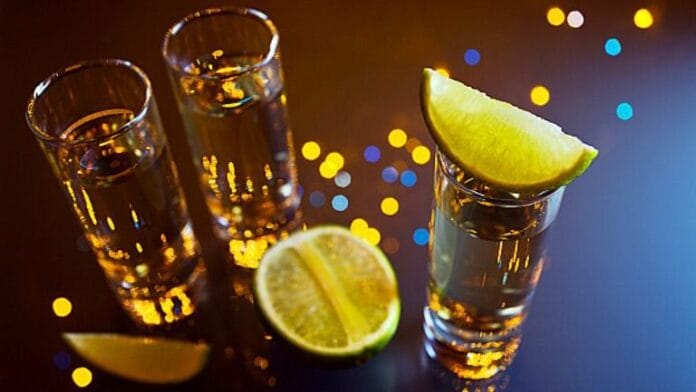 Tips para curar la cruda del tequila de este 15 de septiembre