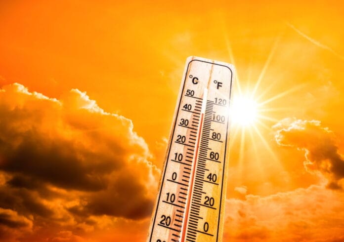 de nueva cuenta comenzarán a alcanzarse valores máximos de entre 40 °C y 45 °C en localidades del occidente, centro y sur de Yucatán