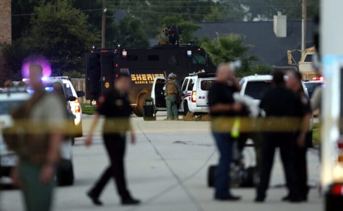 Víctimas del tiroteo en Texas, de origen mexicano; AMLO