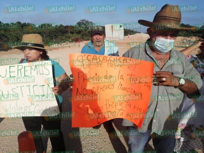 Ejidatario de Cacalchén bloquean los trabajos en un tramo del Tren Maya