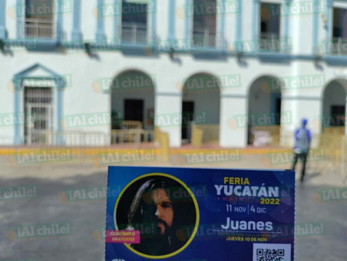 Baja afluencia en la entrega de boletos gratis del concierto de Juanes en Xmatkuil