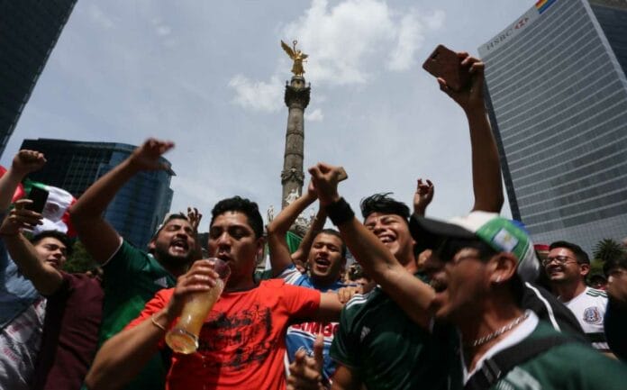 Mexicanos superan el nivel máximo de ruido tras eliminación de México en el Mundial
