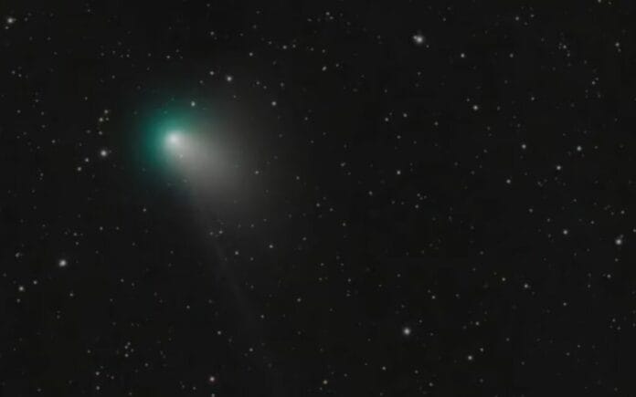 Cometa C2022 E3 (ZTF)