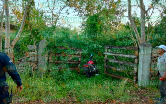 Encuentran motocicleta abandonada