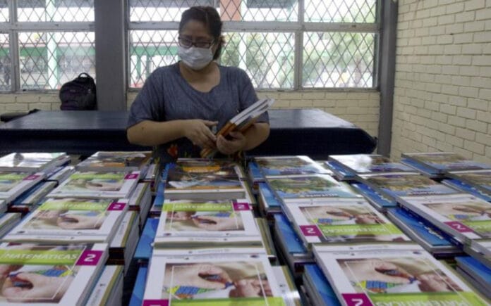 Frenan entrega de libros de texto gratuitos en primarias de Yucatán
