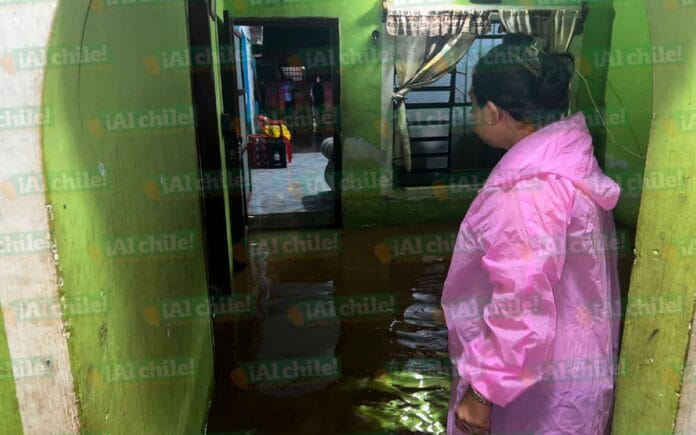 Inundaciones tras fuerte lluvia en Oxkutzcab