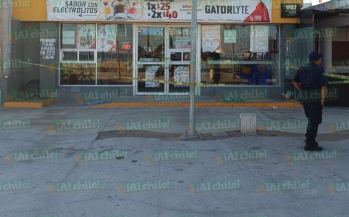 Asaltan tienda de conveniencia en Progreso; delincuentes utilizaron un arma