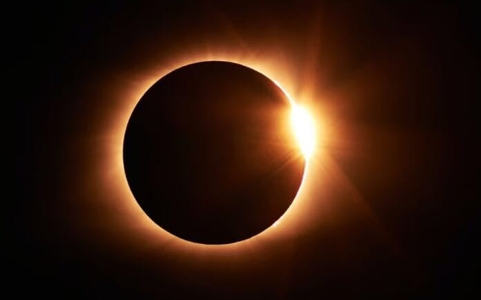 Sedes en donde podrás disfrutar del Eclipse Solar Anular en Yucatán