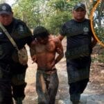 Hombre amenaza con machete a ciudadanos de Ticul; se subió a un árbol para no ser arrestado