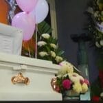 Milagros inesperados; nena declarada como muerta despertó en pleno funeral