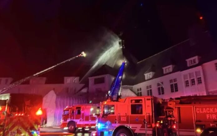 Se incendia el hotel donde se grabó la película de “El Resplandor”
