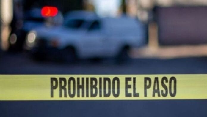 Hombre intenta quemar viva a su vecina por acalorada discusión Hombre intenta quemar viva a su vecina por acalorada discusión