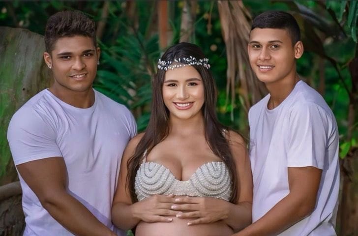 Influencer asegura que el poliamor la ayudó a salir de la depresión