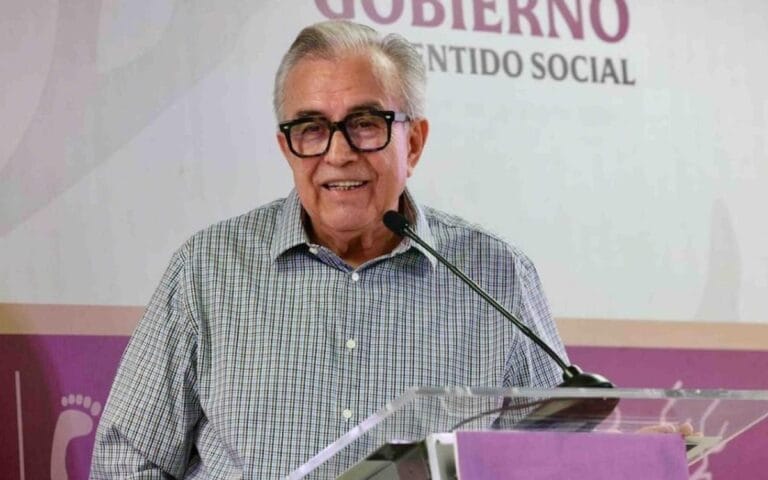Análisis político de respaldo a Rubén Rocha Moya y sus efectos
