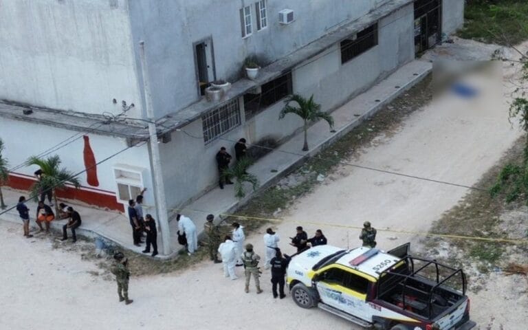 Ejecutan hombre frente  hijos carriola