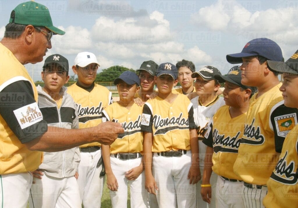 Fallece Mario Cota, leyenda del béisbol yucateco y padre de Gilda Cota
