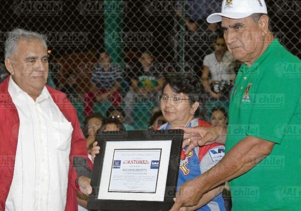 Fallece Mario Cota, leyenda del béisbol yucateco y padre de Gilda Cota
