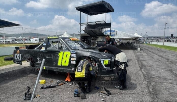 Tremendo susto: piloto yucateco Carlos Novelo choca en ensayos de Nascar Trucks