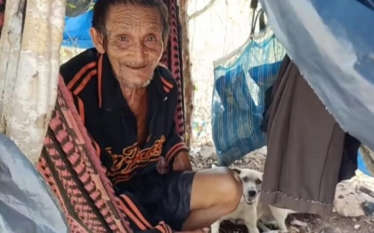 abuelito gruta en Oxkutzcab Don Samuel