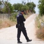 niños franceses abandonados en una carretera
